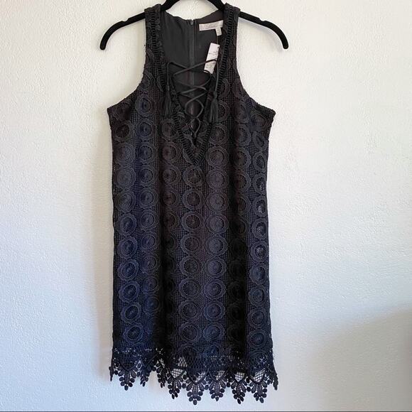 Lovers + Friends Escape Crochet Knit Dress NWT Size XS - Picture 3 of 15